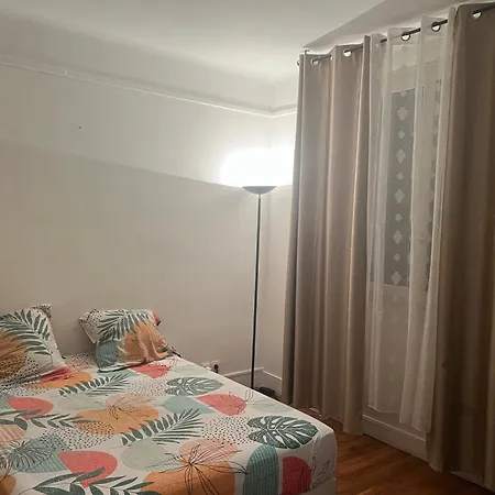 Apartment Studio Dans Pantin Paris